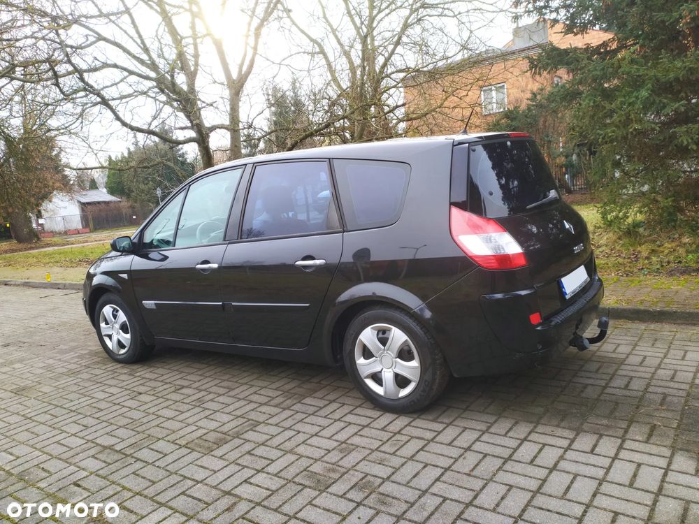 Renault Grand Scenic Gr 2.0 dCi Luxe Expression - 29