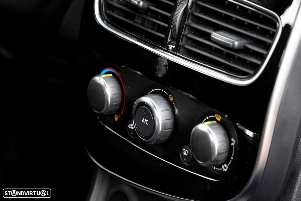 Renault Clio 1.5 dCi Limited - 16