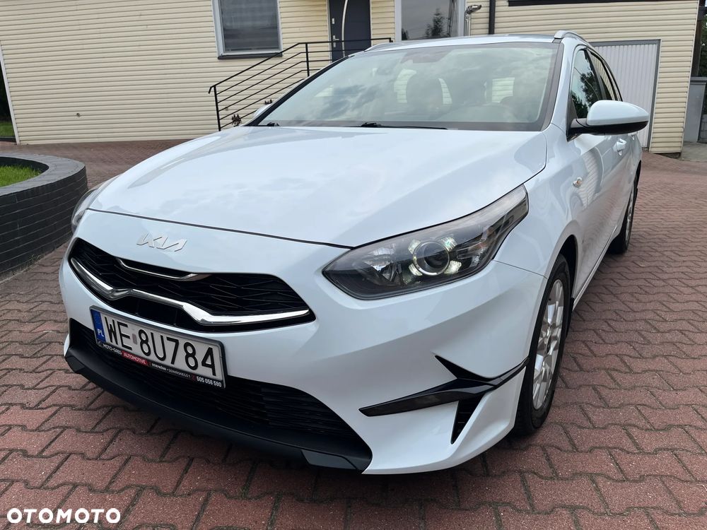 Kia Ceed 1.5 T-GDI M - 3