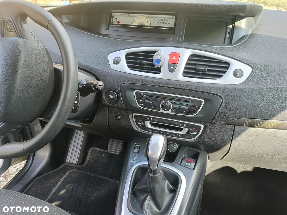 Renault Scenic 1.5 dCi Tech Run EDC - 24