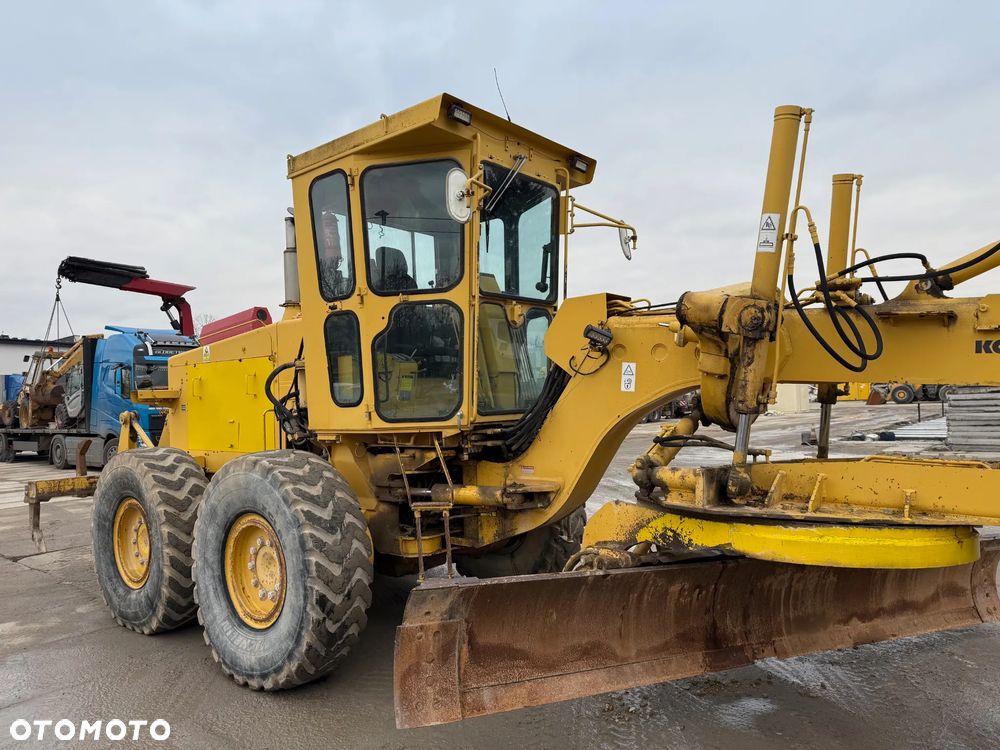 Komatsu GD 705A-4 Równiarka / 17,5 tony / - 15