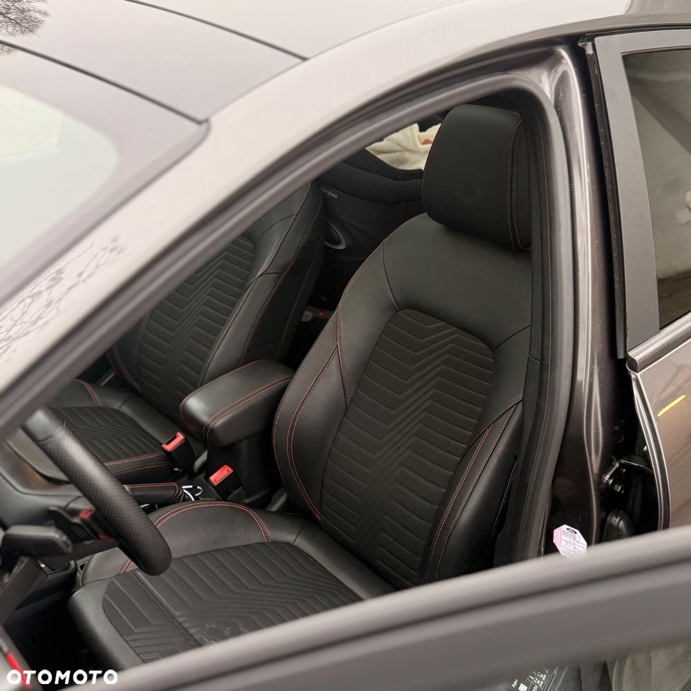 Ford Puma 1.0 EcoBoost Hybrid ST-LINE DESIGN - 12