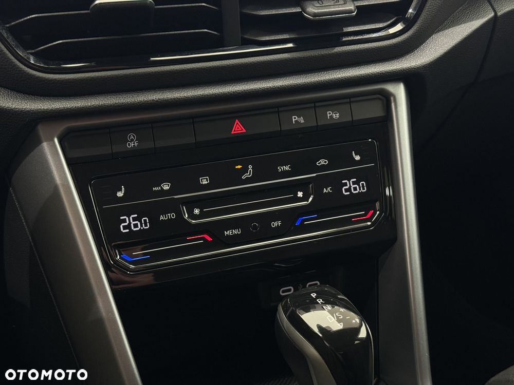 Volkswagen T-Roc 1.5 TSI Life DSG - 23