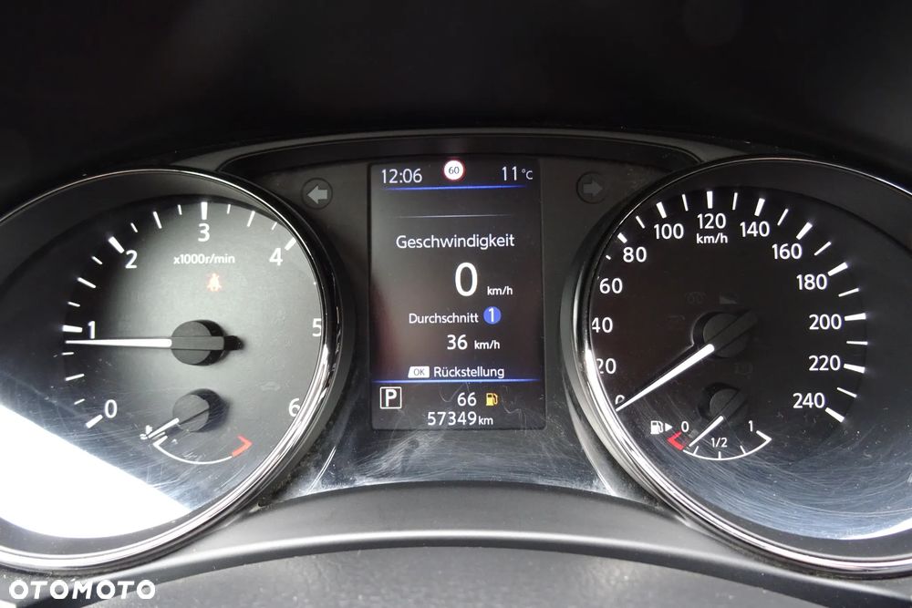 Nissan X-Trail 1.7 dCi Tekna 2WD Xtronic - 29