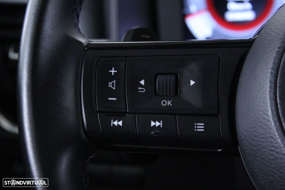 Nissan Qashqai 1.3 DIG-T N-Connecta LED Xtronic - 22