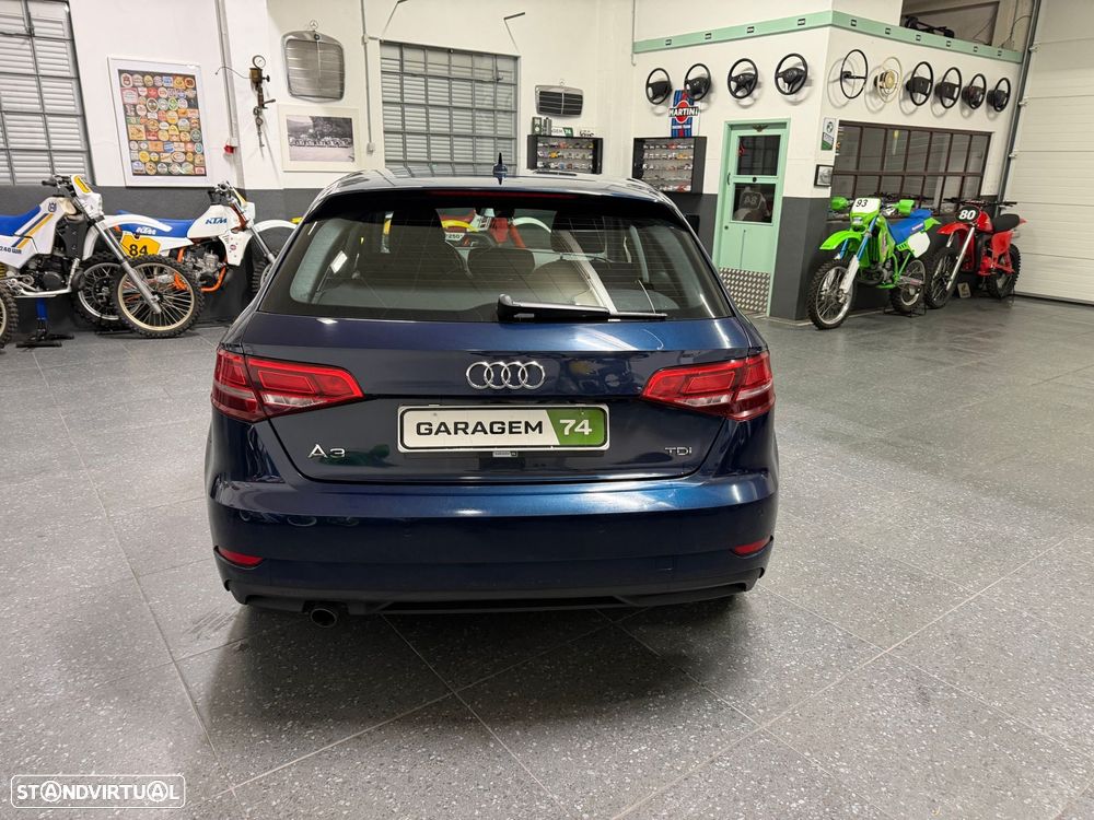 Audi A3 Sportback 1.6 TDI Advance Ultra - 24