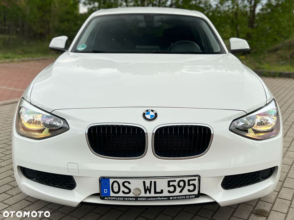 BMW Seria 1 116d Sport Line - 3