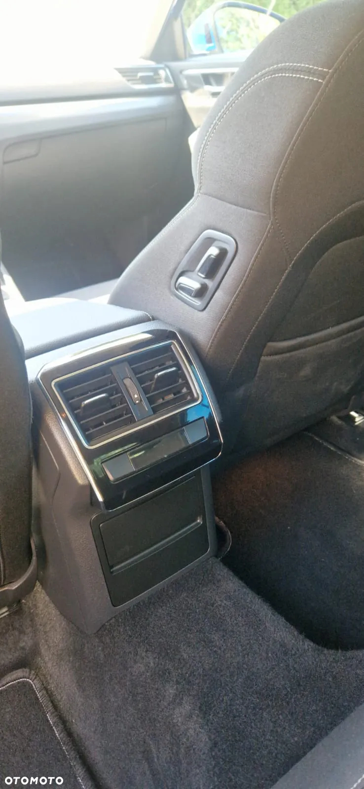 Skoda Superb ver-1-4-tsi-plug--in-hybrid-style-dsg - 27