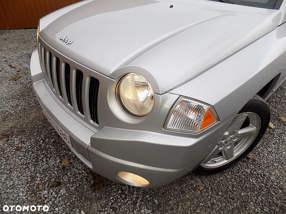 Jeep Compass 2.0 CRD DPF Limited - 19