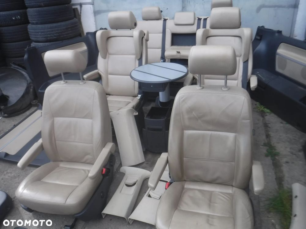Vw T5 Lift T6 multivan fotele siedzenia grzane  kanapa skory stolik przekladka 2 X drzwi boczki roletki kpl - 31