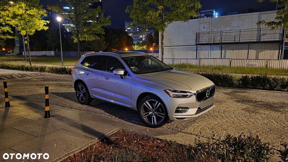 Volvo XC 60 T5 AWD Momentum Pro - 27