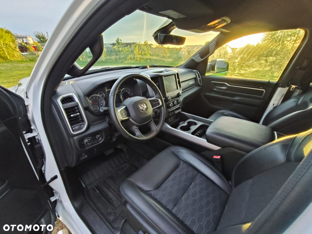 RAM 1500 - 8