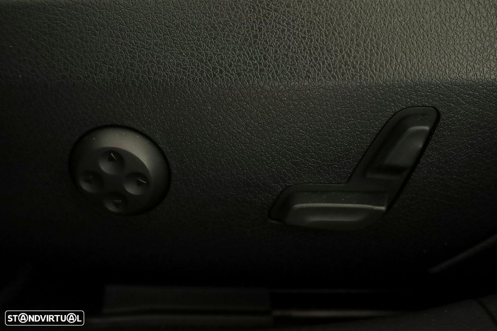 Mercedes-Benz E 300 de Avantgarde - 22