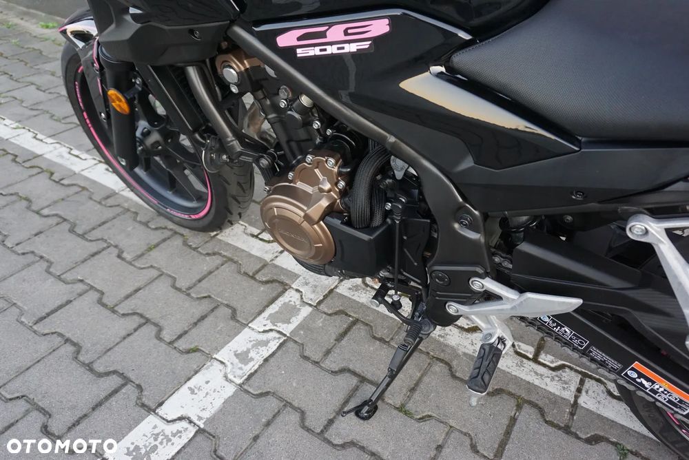 Honda CB - 8