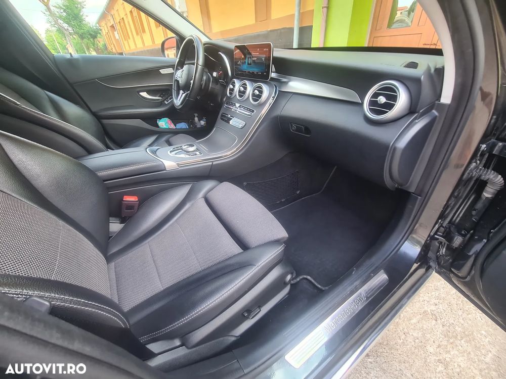 Mercedes-Benz C 220 d 9G-TRONIC - 25