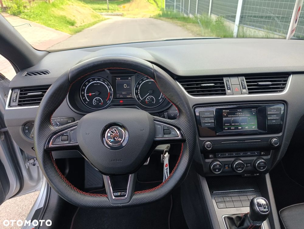 Skoda Octavia 2.0 TDI RS - 20