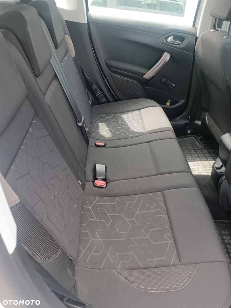 Peugeot 2008 - 27