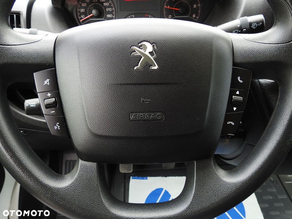 Peugeot BOXER FURGON CHŁODNIA  0*C TEMPOMAT NAWIGACJA KLIMATYZACJA  135KM - 30