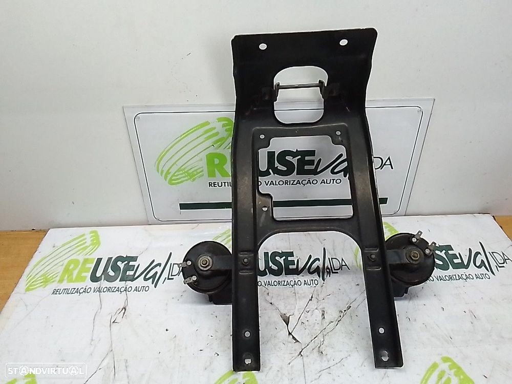 Buzina Mercedes-Benz M-Class (W164) - 2