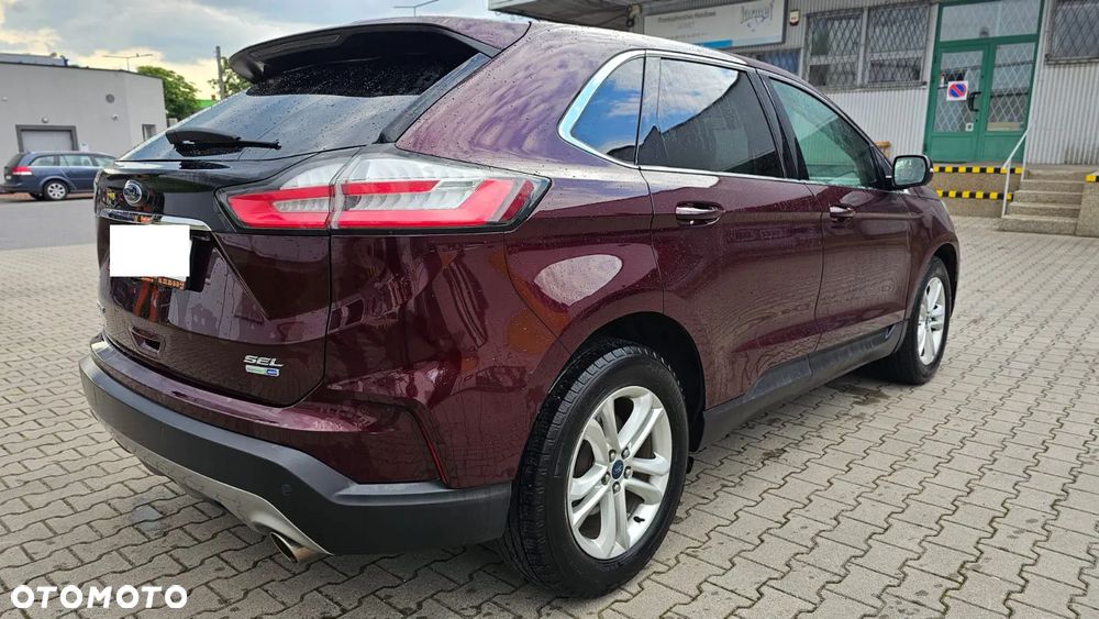 Ford Edge - 4