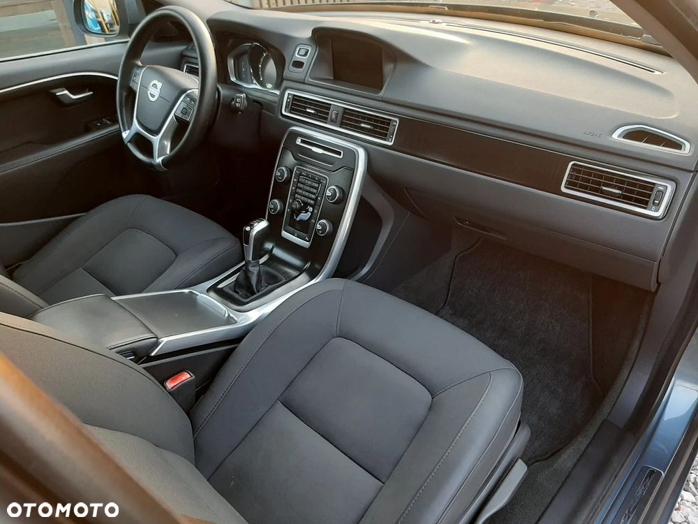 Volvo V70 D4 Summum - 23