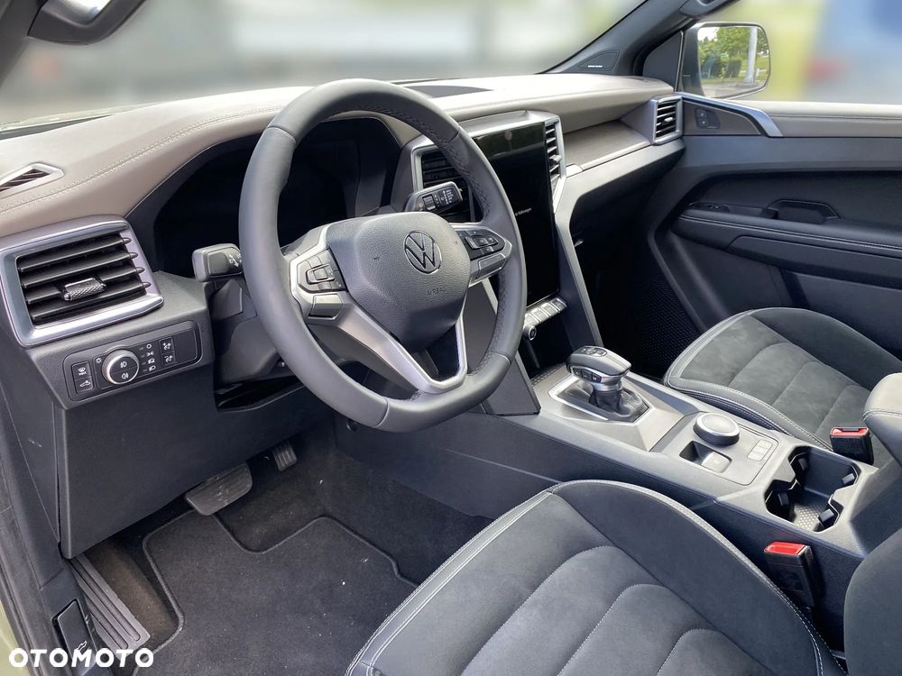 Volkswagen Amarok - 10