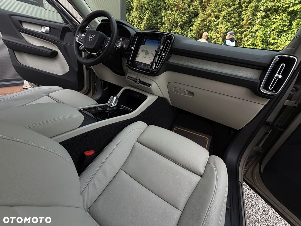 Volvo XC 40 T5 AWD Geartronic Inscription - 15