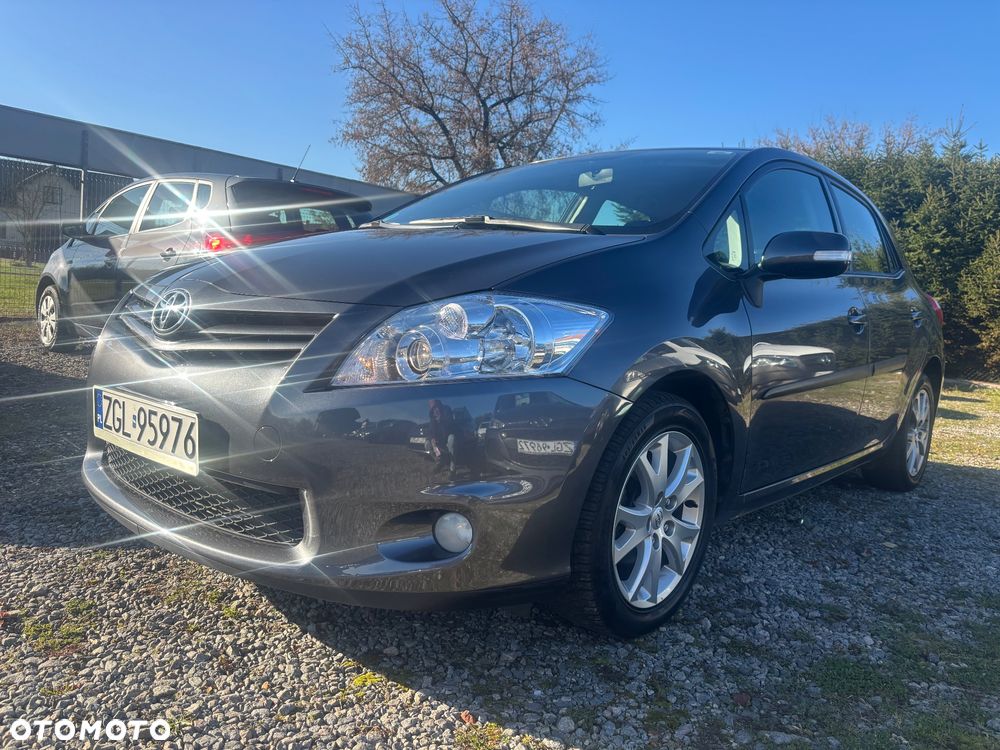 Toyota Auris 1.33 Dual-VVT-i Comfort - 2