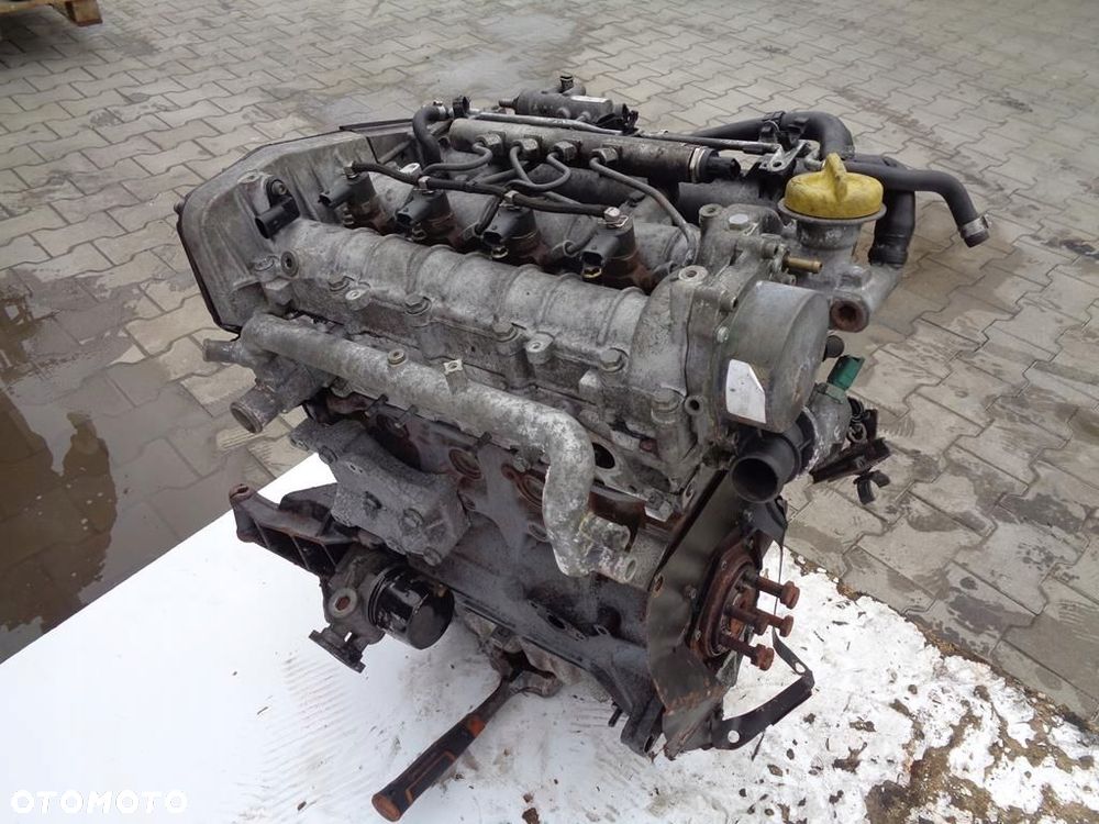 SILNIK ALFA ROMEO GT 147 156 1.9 JTDM 82 TYS KM - 4