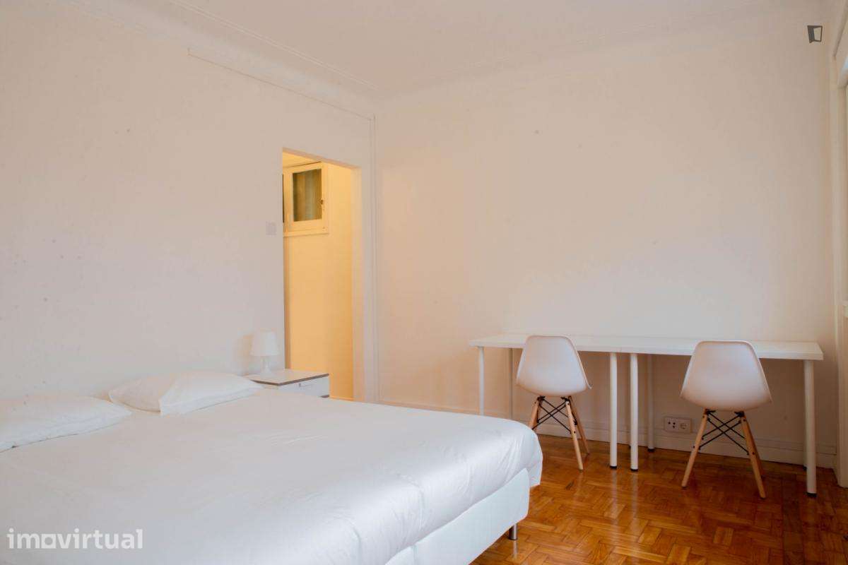 Quarto - localizado em Cedofeita Porto - Grande imagem: 4/28
