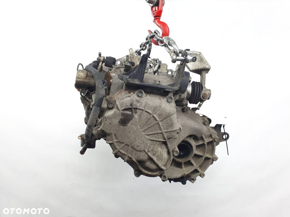 SKRZYNIA BIEGÓW TOYOTA AURIS I - 4