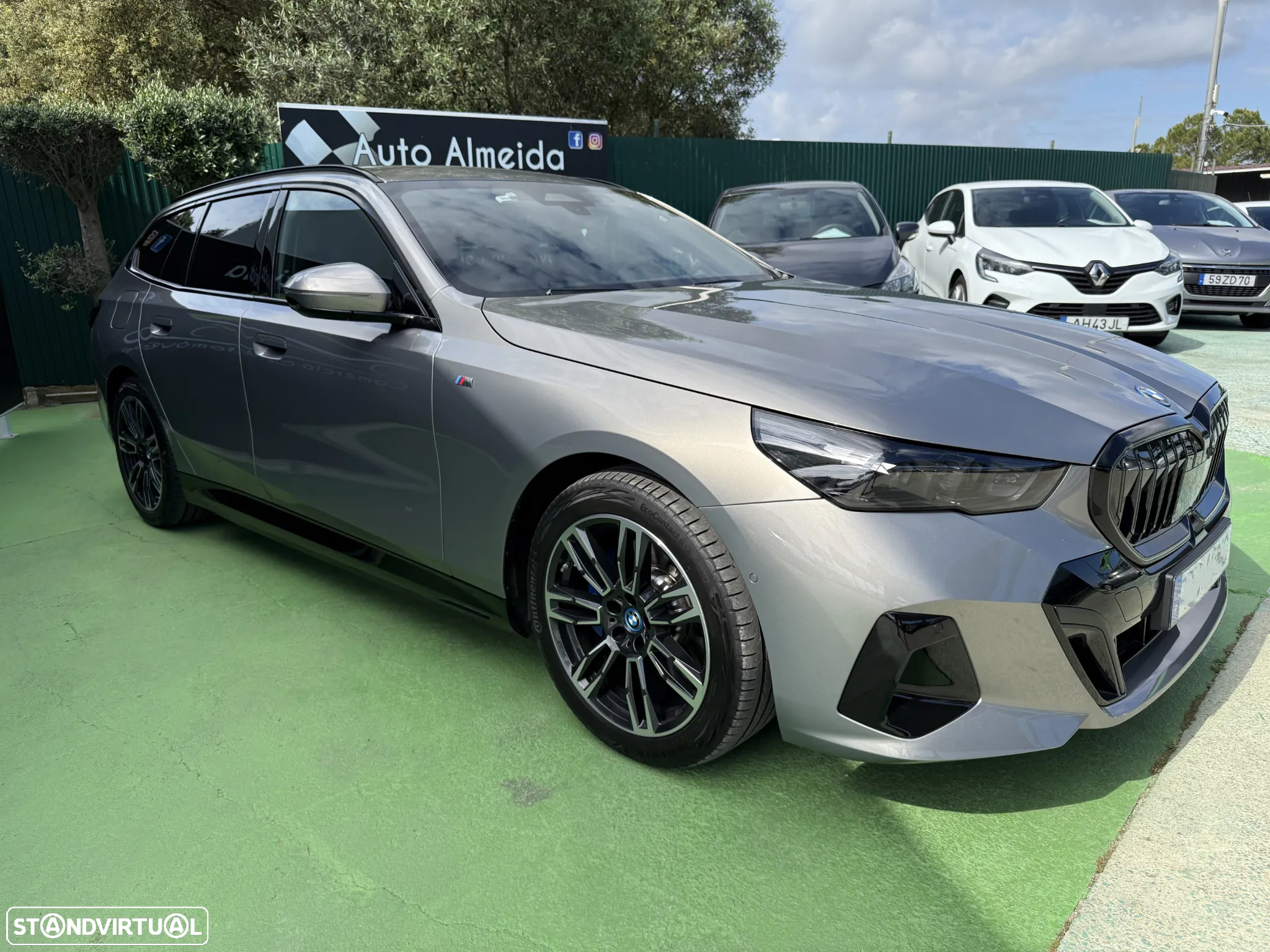 BMW 530 e Pack Desportivo M Pro - 17