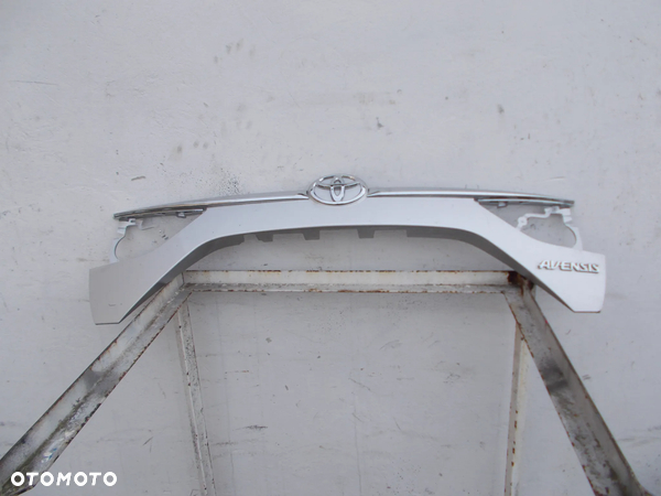 TOYOTA AVENSIS T29 SEDAN BLENDA KLAPY 76911-05110