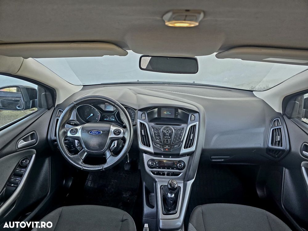 Ford Focus - 7