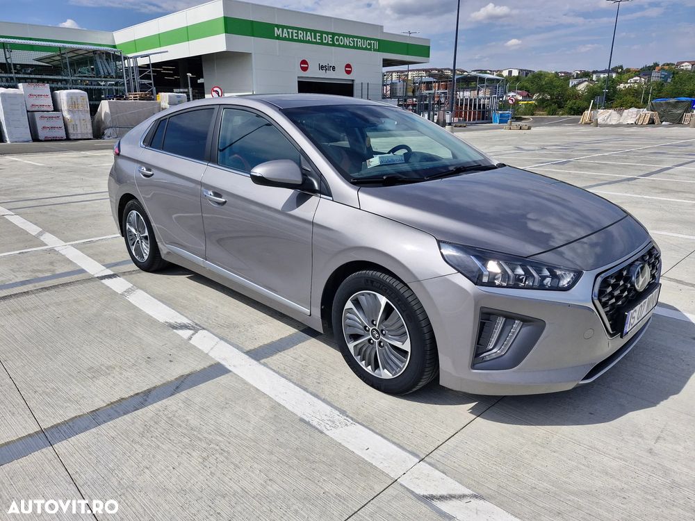Hyundai IONIQ 1.6 141CP Exclusive - 3