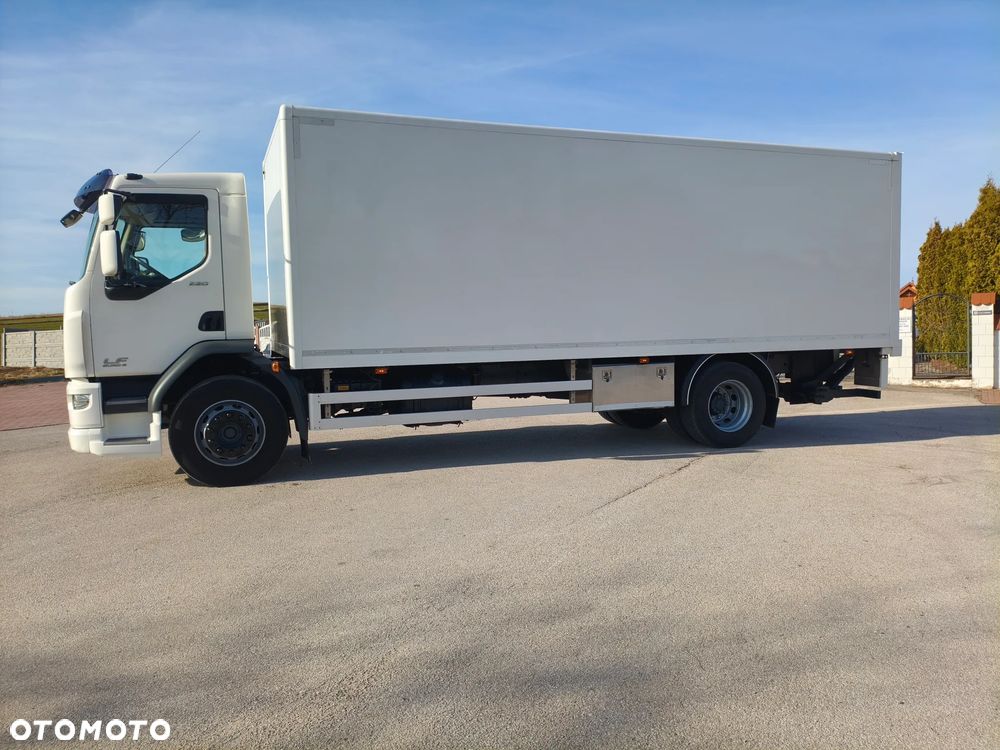DAF DAF LF 250 / FA 290 / Izoterma / Winda / Holandia / Przebieg 241000 km /18 palet - 35