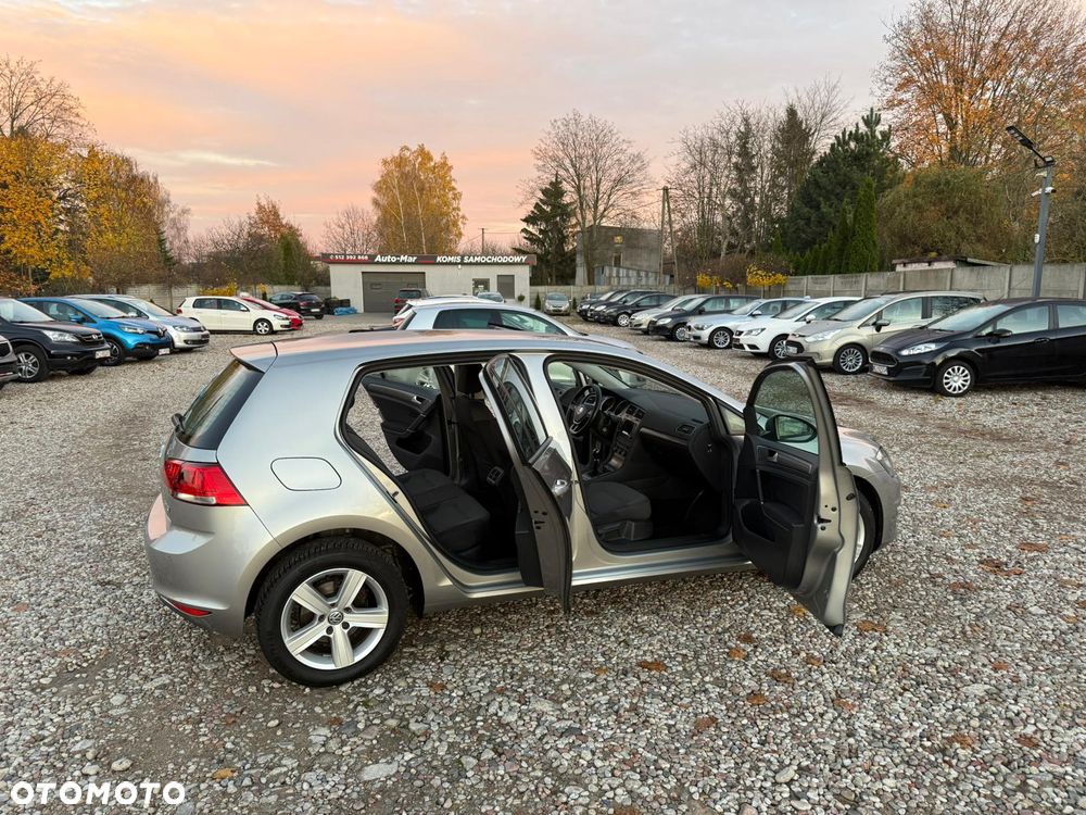 Volkswagen Golf - 13