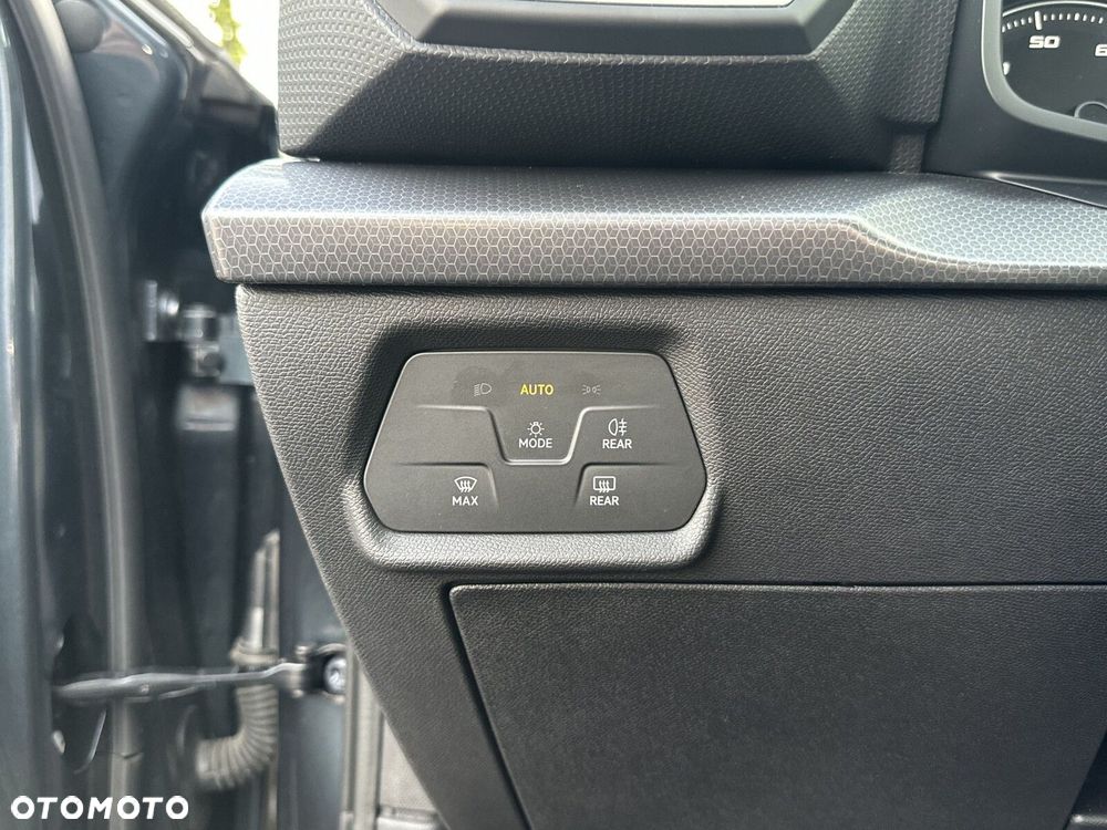 Seat Leon 1.0 eTSI Style DSG - 30