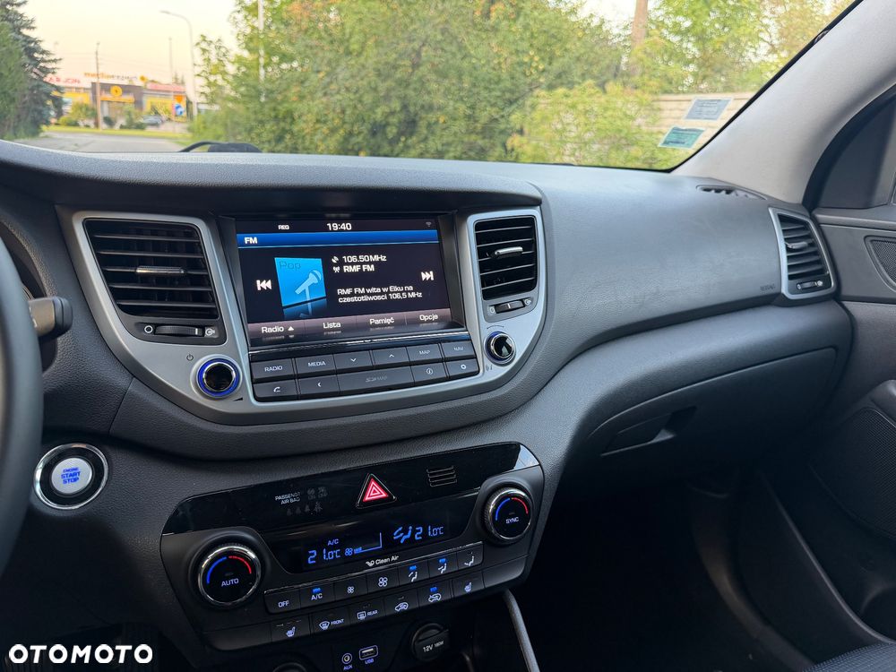 Hyundai Tucson 1.6 GDI BlueDrive Design 2WD - 24