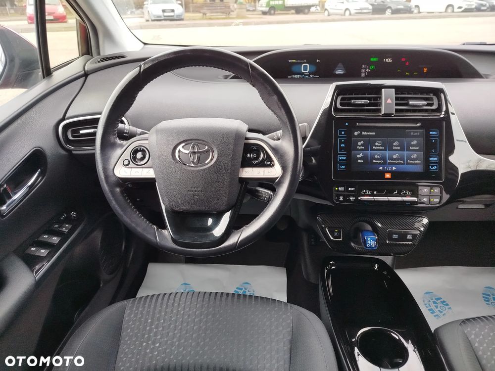 Toyota Prius Hybrid - 20