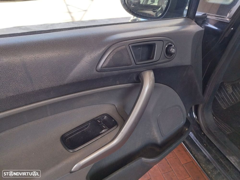 Ford Fiesta 1.25 Trend - 3