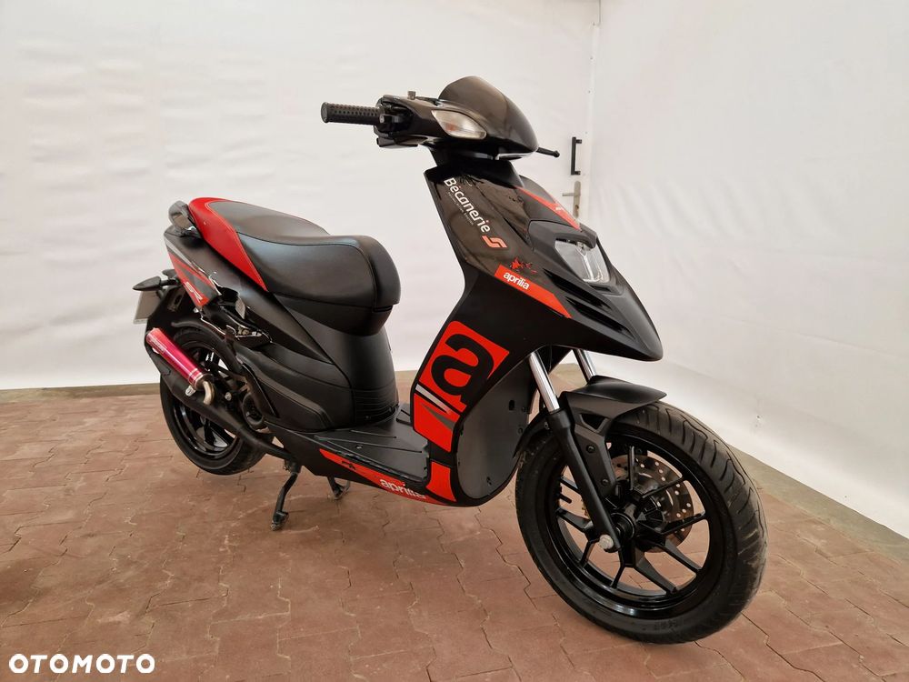 Aprilia SR - 11