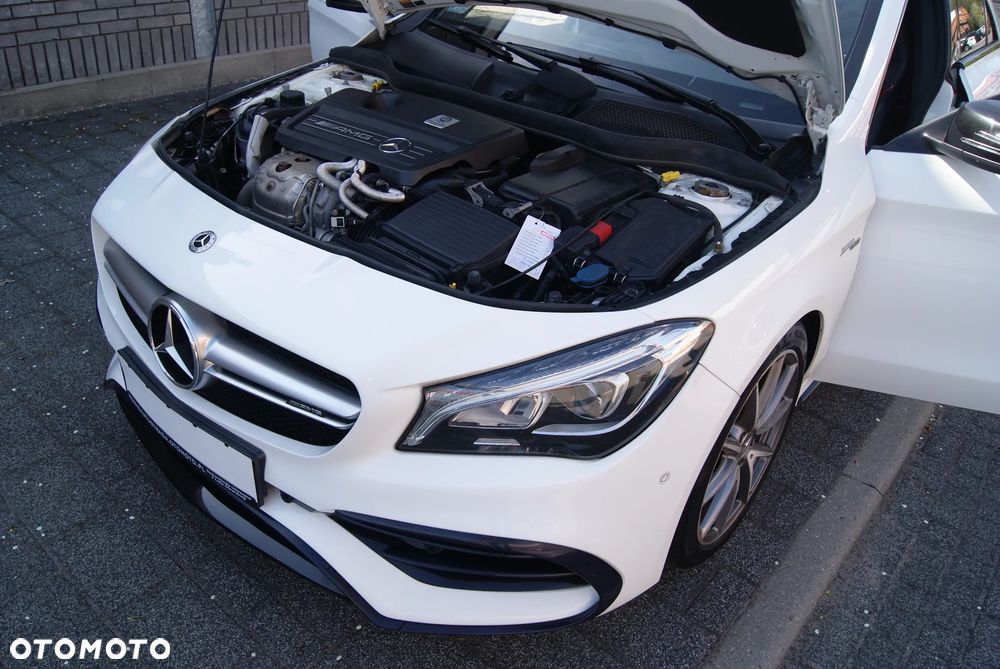 Mercedes-Benz CLA AMG 45 4-Matic - 17