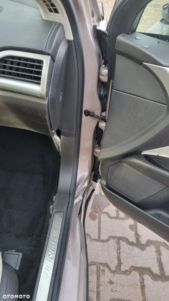 Ford Mondeo 2.0 Start-Stopp CVT Vignale - 21