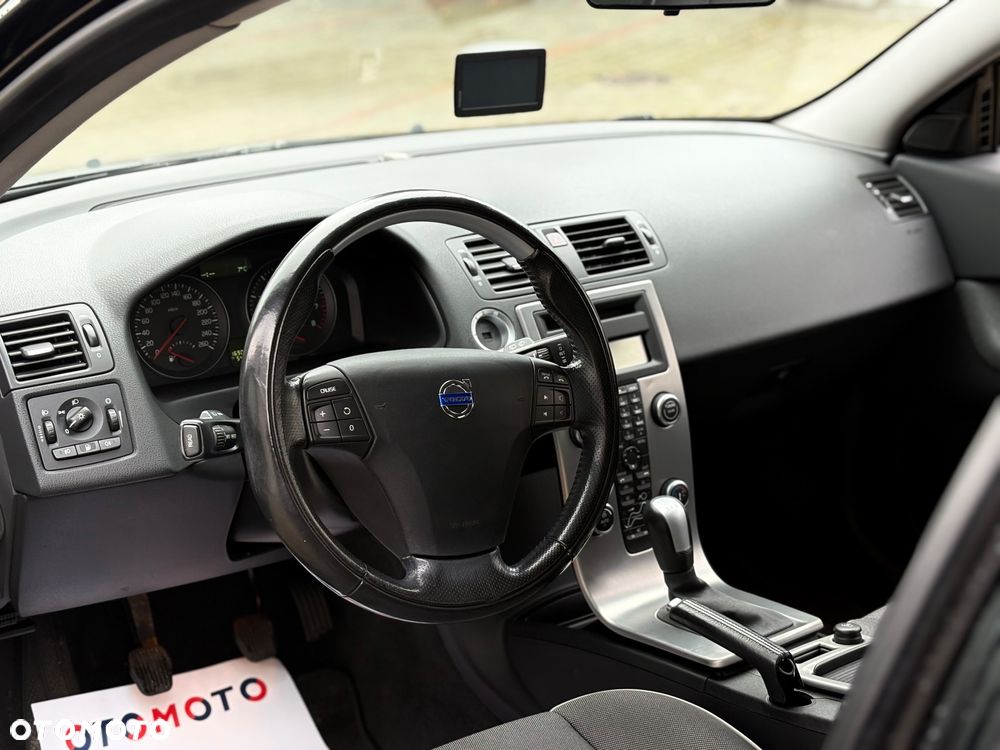 Volvo C30 1.8 Momentum - 19