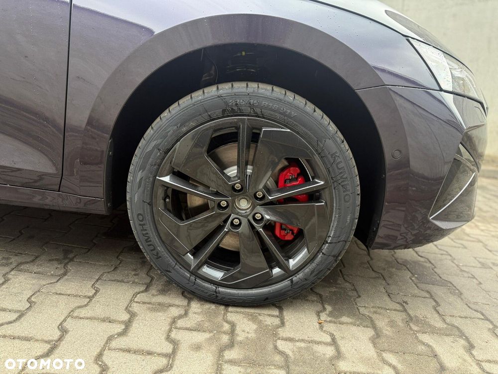 Skoda Octavia 2.0 TSI RS DSG - 34