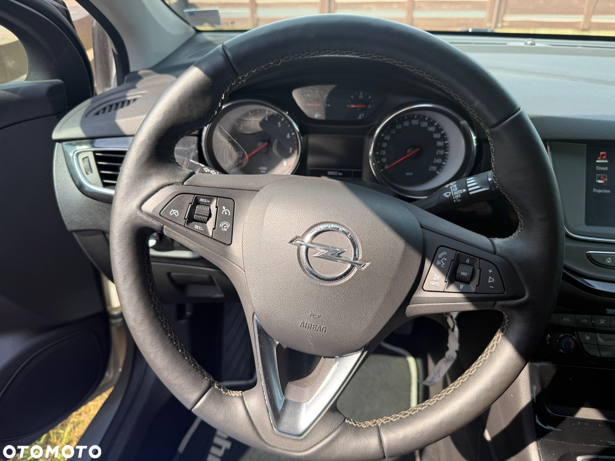 Opel Astra 1.0 Turbo Start/Stop 120 Jahre - 18