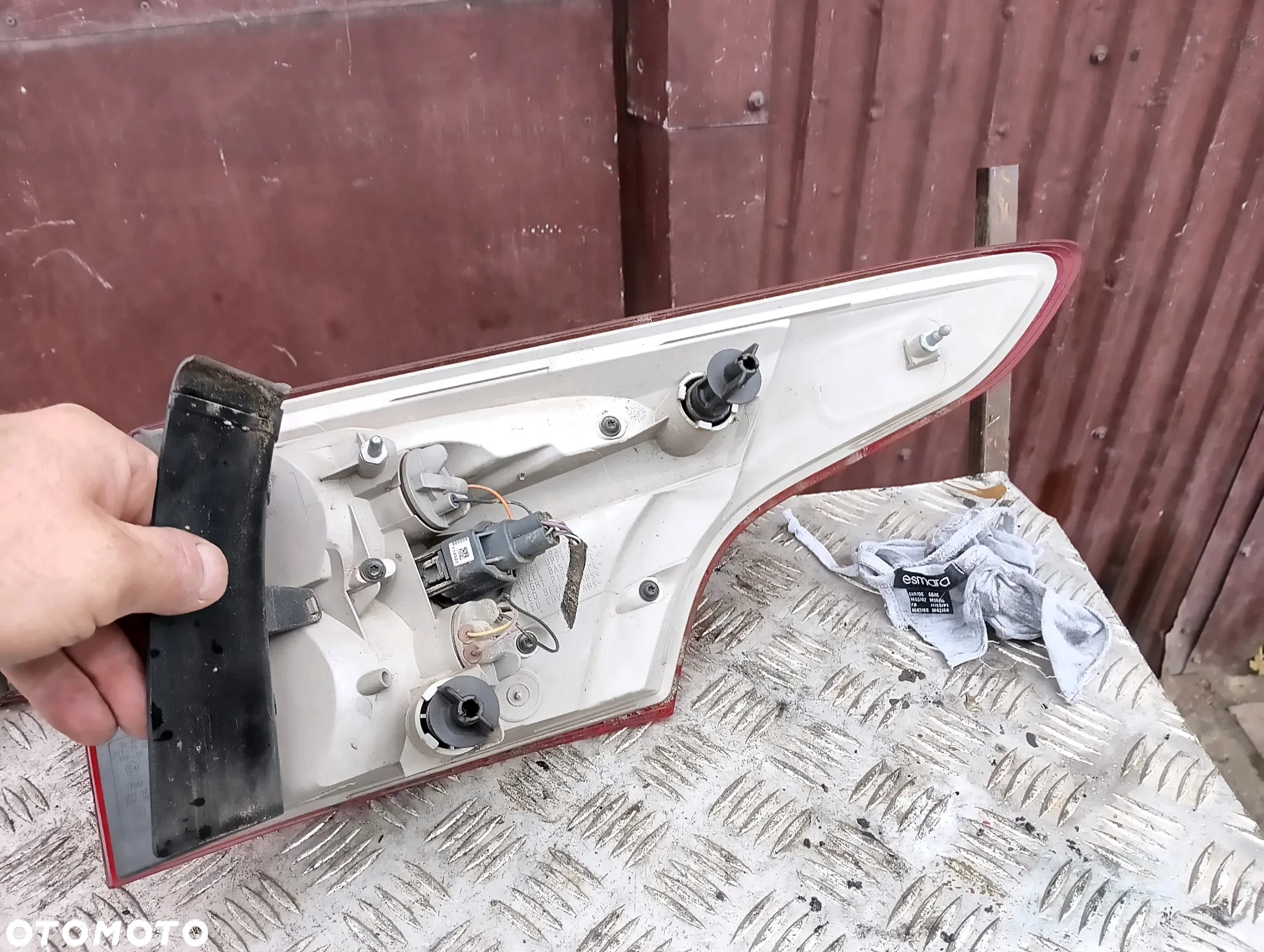 ford focus mk3 lift kombi lampa prawy tyl tylna prawa w blotnik f1eb-13405-da - 6
