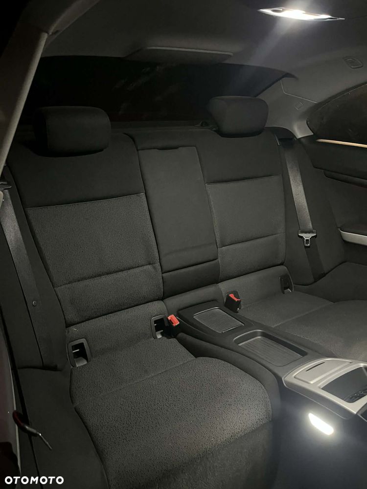 BMW Seria 3 320d xDrive - 12