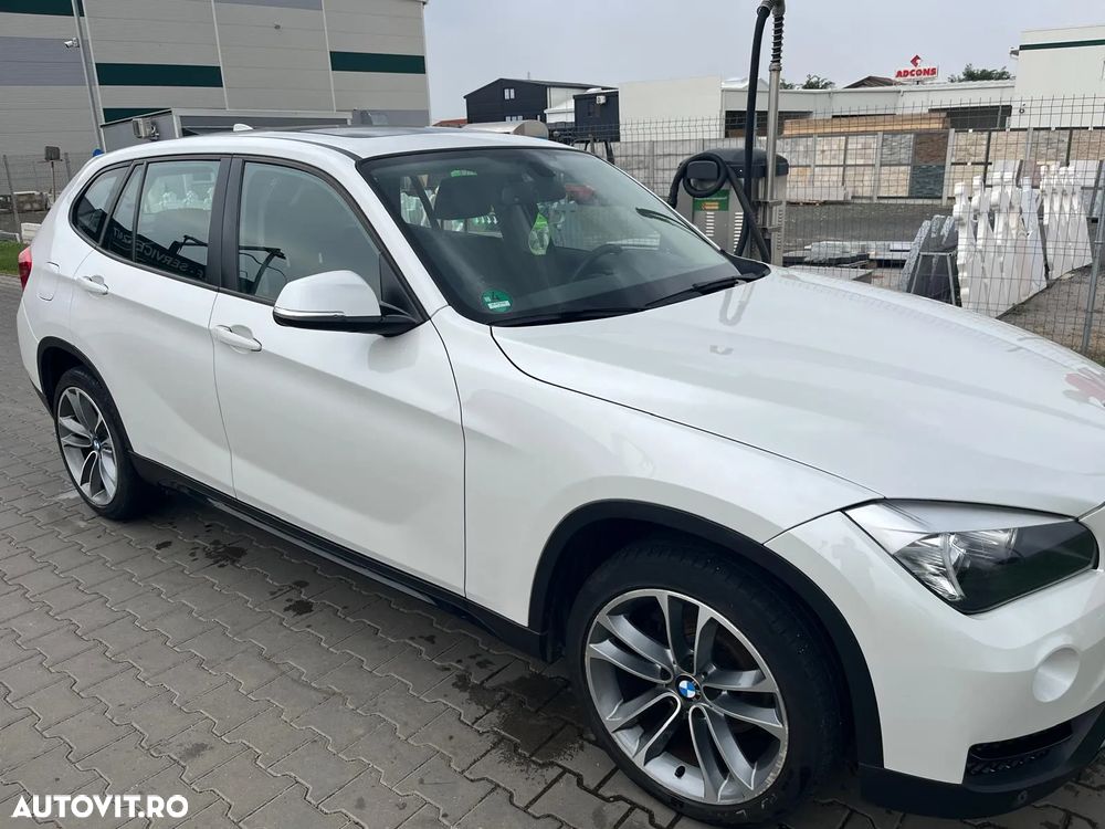 BMW X1 sDrive20d Aut. Sport Line - 3